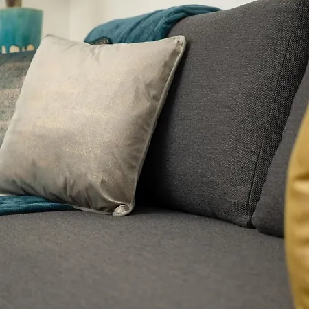 Legnicka With Parking By Renters Apartamento