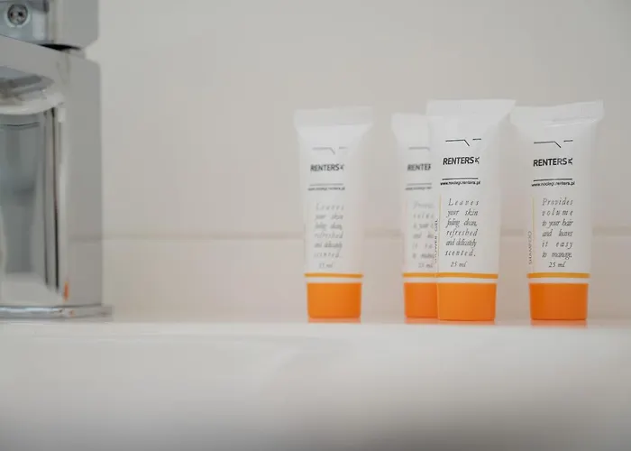 Legnicka With Parking By Renters Apartment Wroclaw